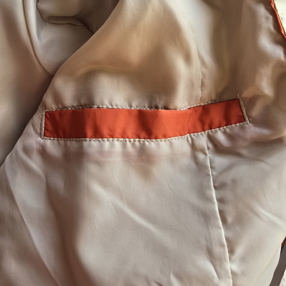 Classic Tan Trench Coat Size M With Hood Sinched Waist Fall - Picture 5 of 13